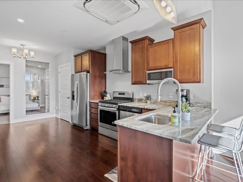 פיטסבורג Cozysuites Roomy 1Br, Ppg Paints Arena, Pitts מראה חיצוני תמונה